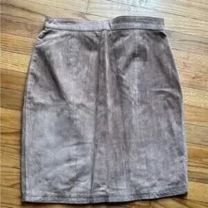 Classic Chic Global Identity Tan Leather Skirt Women’s Size 12